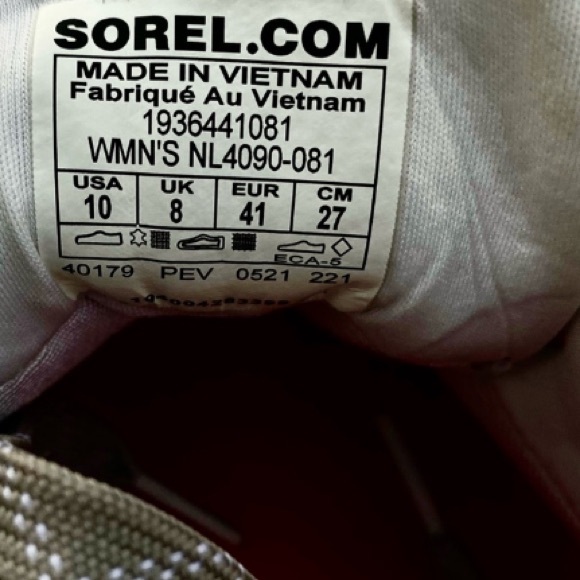 SOREL sneakers gray size 10 athletic shoes - Picture 3 of 17